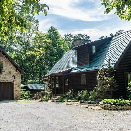 Cozy 2 Bedroom Cabin Nestled In Wooded Hideaway มอนเทอร์เรย์ ภายนอก รูปภาพ
