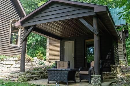 Cozy 2 Bedroom Cabin Nestled In Wooded Hideaway มอนเทอร์เรย์ ภายนอก รูปภาพ
